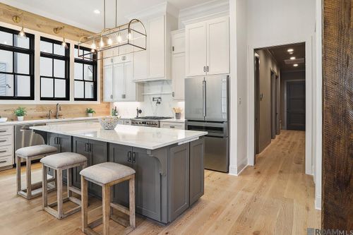 3257 Pointe Marie Dr, Baton Rouge, LA, 70820-2607 | Card Image