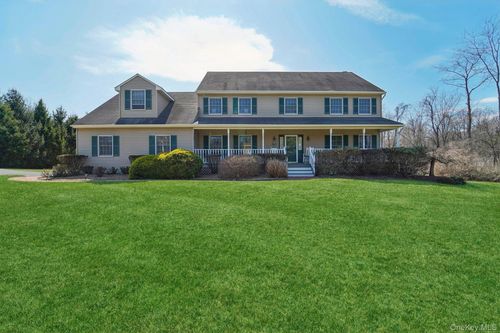 1 Boxwood Ln, Montgomery, NY, 12549-2001 | Card Image