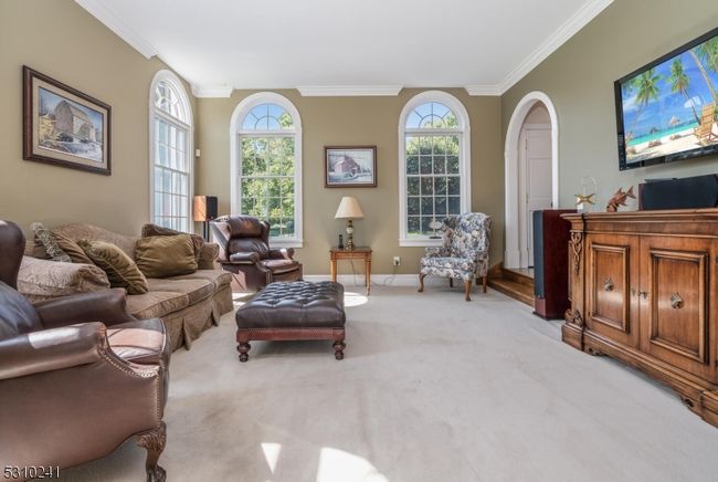 4 Hook Mountain Dr, House other with 5 bedrooms, 4 bathrooms and null parking in Annandale NJ | Image 24