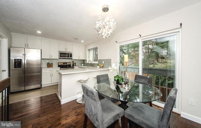 2440 Southgate Sq, Townhouse with 3 bedrooms, 4 bathrooms and null parking in RESTON VA | Image 10