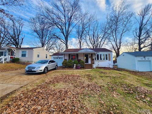 1254 Roxton Dr, Saint Louis, MO, 63137-2139 | Card Image