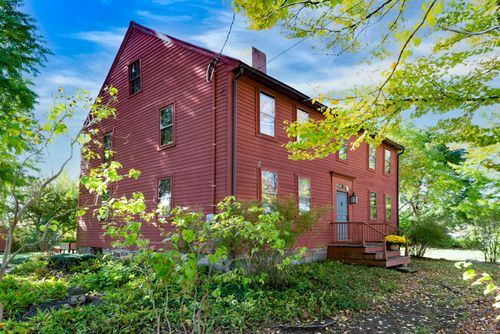 134 Water St, Guilford, CT, 06437-2502 | Card Image