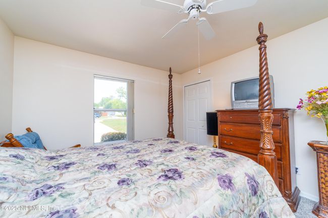 131 Crestwood Dr, House other with 3 bedrooms, 2 bathrooms and null parking in Interlachen FL | Image 42