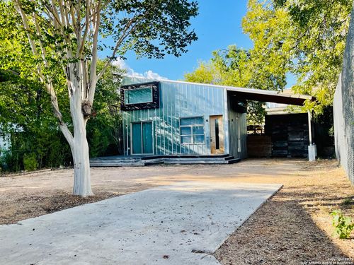 2-511 Iowa St, San Antonio, TX, 78203-1437 | Card Image