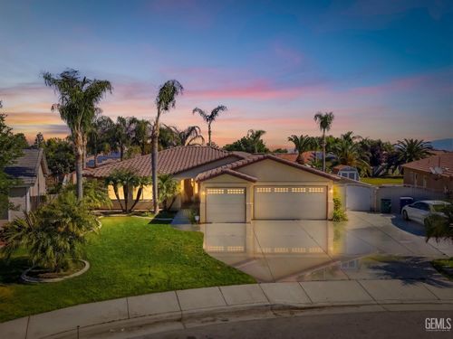 2306 Viso Way, Bakersfield, CA, 93313-5804 | Card Image