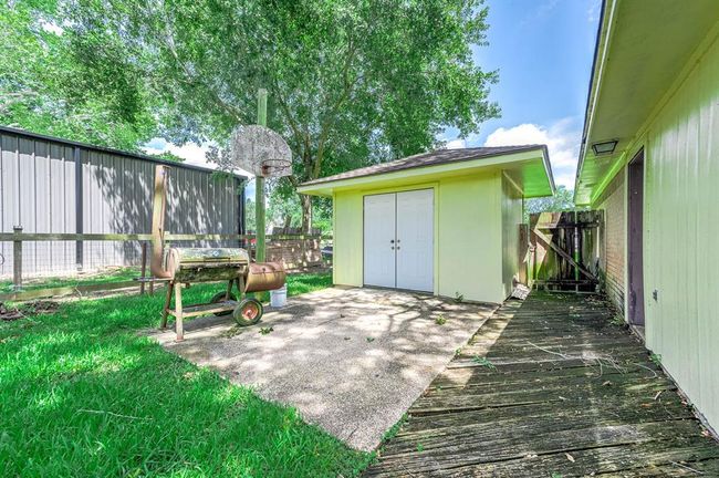 49 Robin Dr, House other with 3 bedrooms, 2 bathrooms and 2 parking in Alvin TX | Image 29