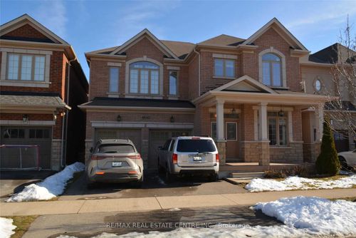 4640 Erwin Rd, Burlington, ON, L7M0L6 | Card Image