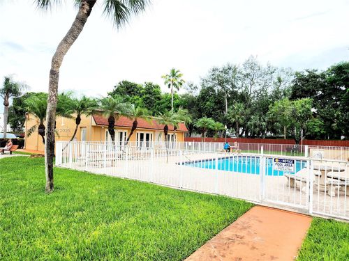 7-9962 Sw 88th St, Miami, FL, 33176 | Card Image