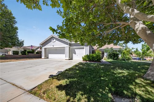 40533 La Quinta Ct, Palmdale, CA, 93551 | Card Image
