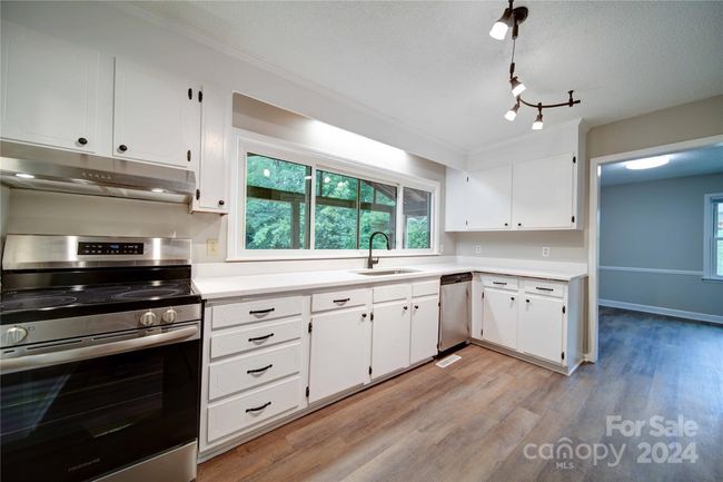 265 E Old Farm Rd, House other with 3 bedrooms, 2 bathrooms and null parking in Salisbury NC | Image 13