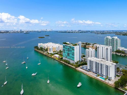 703-7934 West Dr, North Bay Village, FL, 33141-5574 | Card Image