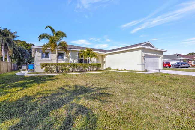 774 Se Ablett Ln, House other with 4 bedrooms, 3 bathrooms and null parking in Port St. Lucie FL | Image 28