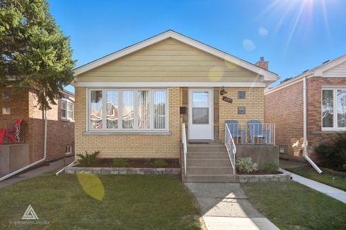 4725 S Laporte Ave, Chicago, IL, 60638-2036 | Card Image