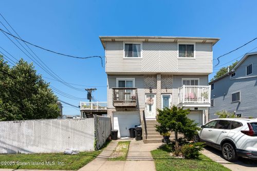 1031 Father Capodanno Blvd, Staten Island, NY, 10306-6058 | Card Image