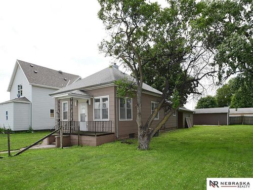 95 S Irving St, Fremont, NE, 68025-5739 | Card Image