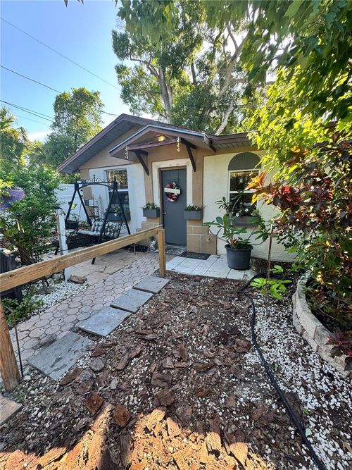2735 20th St N, ST PETERSBURG, FL, 33713-4114 | Card Image