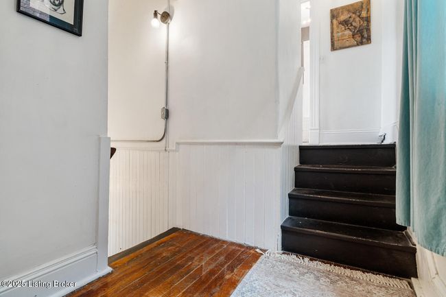 1101 S 1 St St, House other with 3 bedrooms, 2 bathrooms and null parking in Louisville KY | Image 18