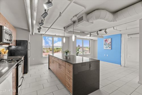 407-535 W Thomas Rd, Phoenix, AZ, 85013-4211 | Card Image