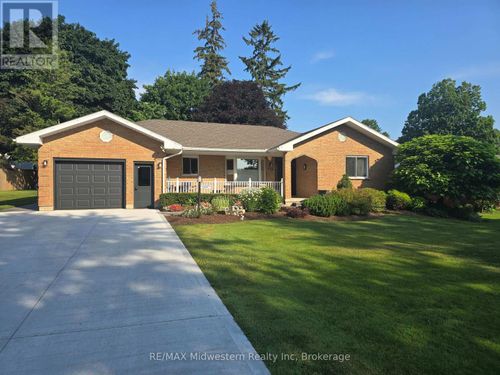 720 Sports Dr, Huron, ON, N0G1H0 | Card Image