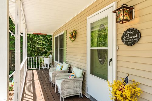 11 Spruce Rd, Middleton, NH, 03887-6023 | Card Image