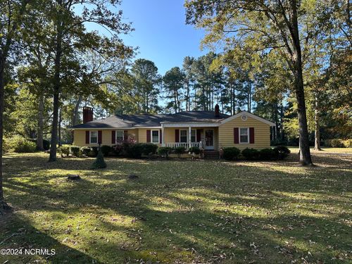 13420 Oakwood Drive, Laurinburg, NC, 28352 | Card Image