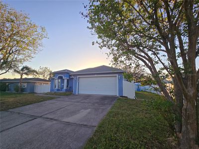 10232 Oakhurst Road, House other with 3 bedrooms, 2 bathrooms and null parking in LARGO FL | Image 3