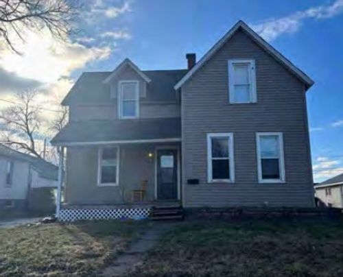 3631 Rockingham Rd, Davenport, IA, 52802-2517 | Card Image