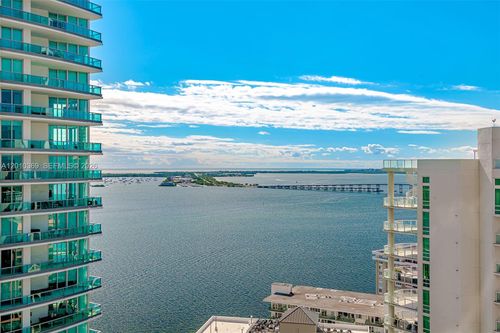 2808-1300 Brickell Bay Dr, Miami, FL, 33131-3397 | Card Image