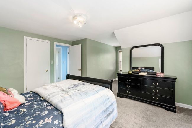 15501 E Jefferson Ave, House other with 3 bedrooms, 3 bathrooms and null parking in Grosse Pointe Park MI | Image 14