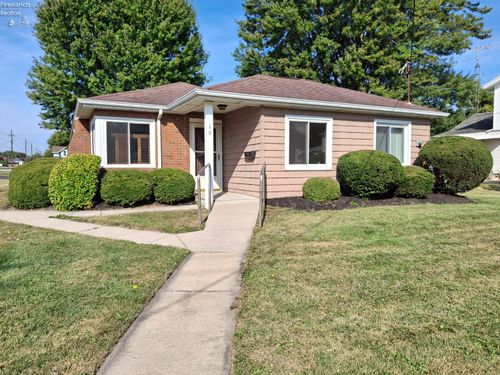 19 Townsend St, Greenwich, OH, 44837-1131 | Card Image