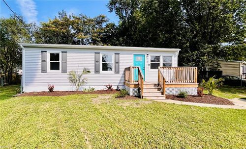 125 Allard Rd, Portsmouth, VA, 23701-4249 | Card Image