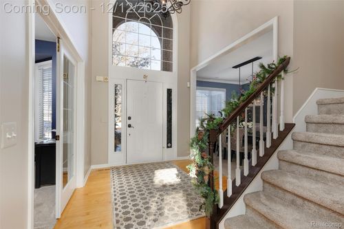 1340 Ross Ln, Rochester, MI, 48306-4813 | Card Image