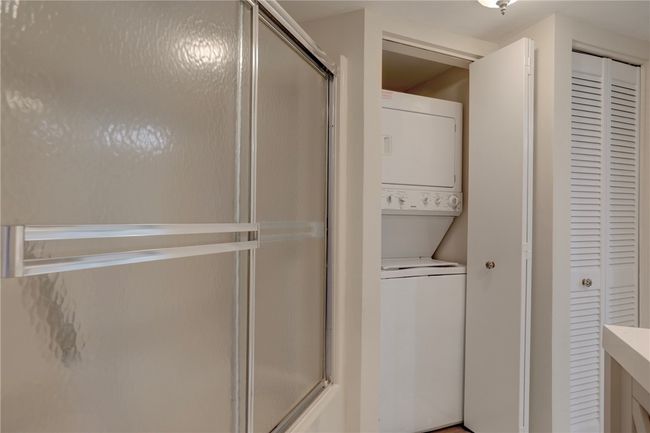 APT-102 - 9612 Riverside Dr, House attached with 2 bedrooms, 2 bathrooms and null parking in Sebastian FL | Image 24