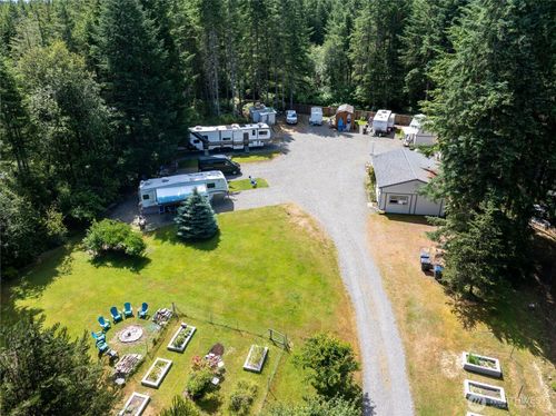 30 E Richardson Rd, Belfair, WA, 98528-8623 | Card Image
