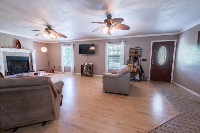 5876 Sw 52 Nd Ter, House other with 4 bedrooms, 2 bathrooms and null parking in LAKE BUTLER FL | Image 7