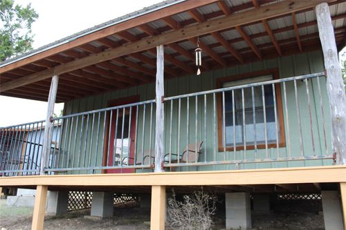 2-961 Buttercup Ln, Wimberley, TX, 78676-5441 | Card Image