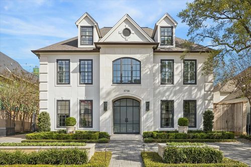 3738 Wickersham Ln, Houston, TX, 77027-4014 | Card Image