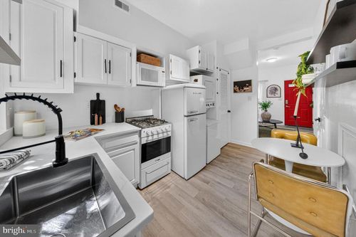 606 S St Nw, WASHINGTON, DC, 20001-5130 | Card Image