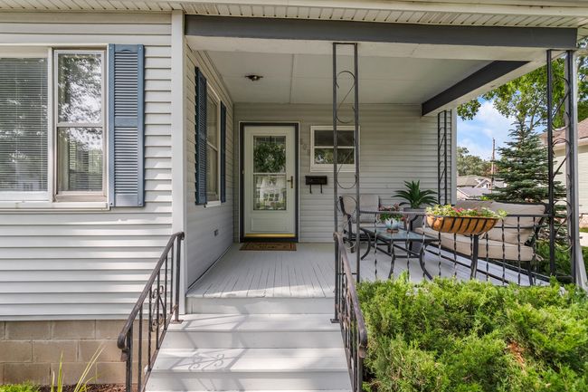 808 W Green St, House other with 5 bedrooms, 2 bathrooms and 2 parking in Champaign IL | Image 4