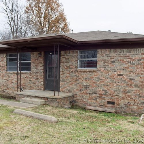 101-101 N Frankfort Ave, Sperry, OK, 74073-1814 | Card Image