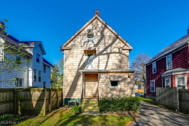 Back of house featuring fence | Image 5