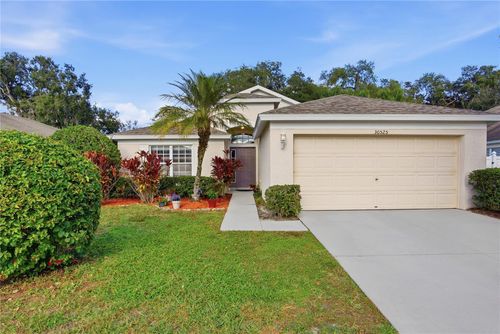 30525 Lanesborough Cir, WESLEY CHAPEL, FL, 33543-3917 | Card Image