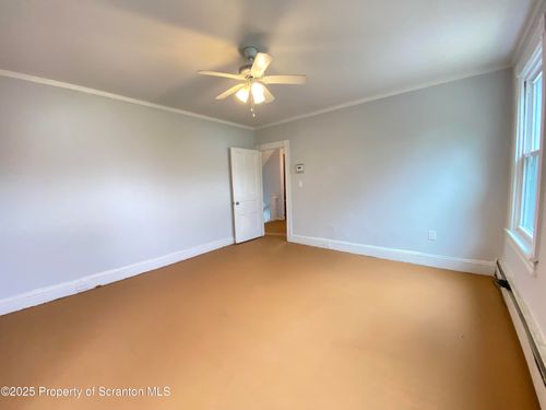 848 Quincy Ave, Scranton, PA, 18510-1118 | Card Image