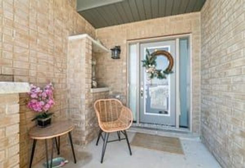 39 Turnberry Lane, Barrie, ON, L9J0M8 | Card Image