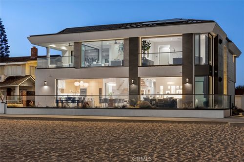706 W Oceanfront, Newport Beach, CA, 92661-1111 | Card Image