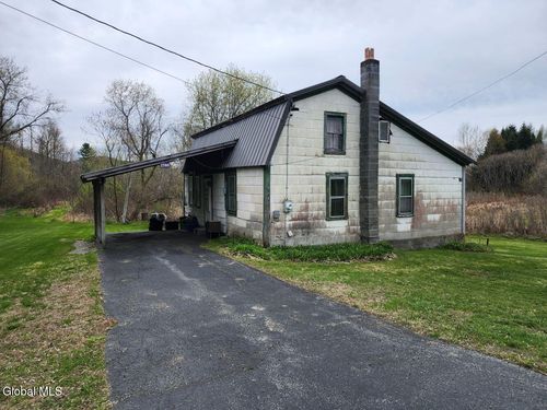 2580 County Route 17, Granville, NY, 12832-5704 | Card Image