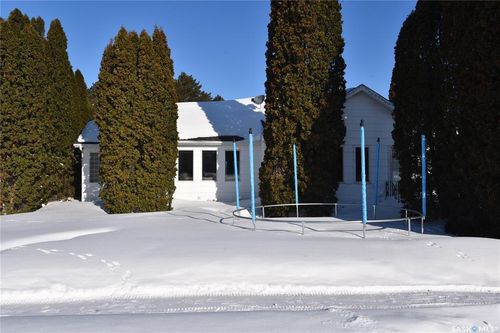 115 4th Ave E, Nipawin, SK, S0E1E0 | Card Image
