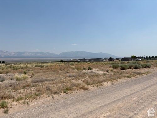 800 N 300 W, Milford, UT, 84751 | Card Image
