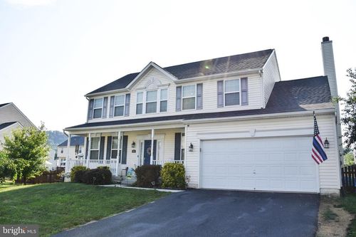 181 Avalon Trl, HEDGESVILLE, WV, 25427-3794 | Card Image