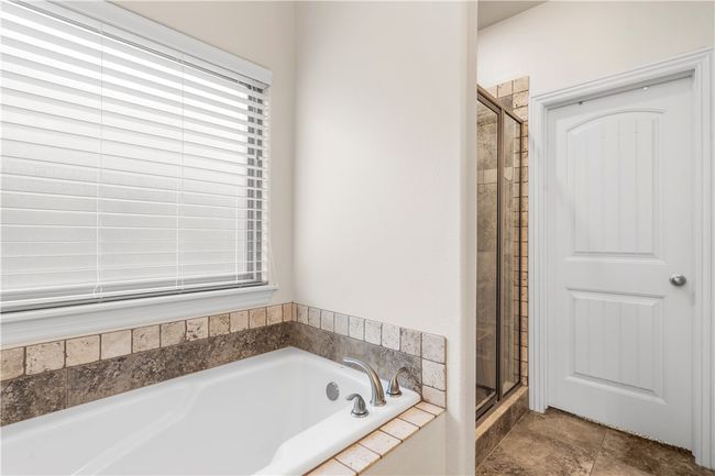 4407 W Meadow Oaks Dr, House other with 4 bedrooms, 3 bathrooms and null parking in Rogers AR | Image 17